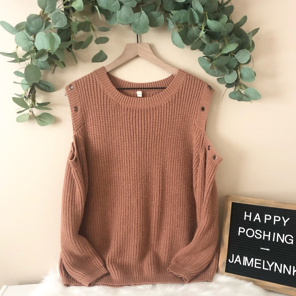 🎉2X HP🎉EUC Three Bird Nest Sweater